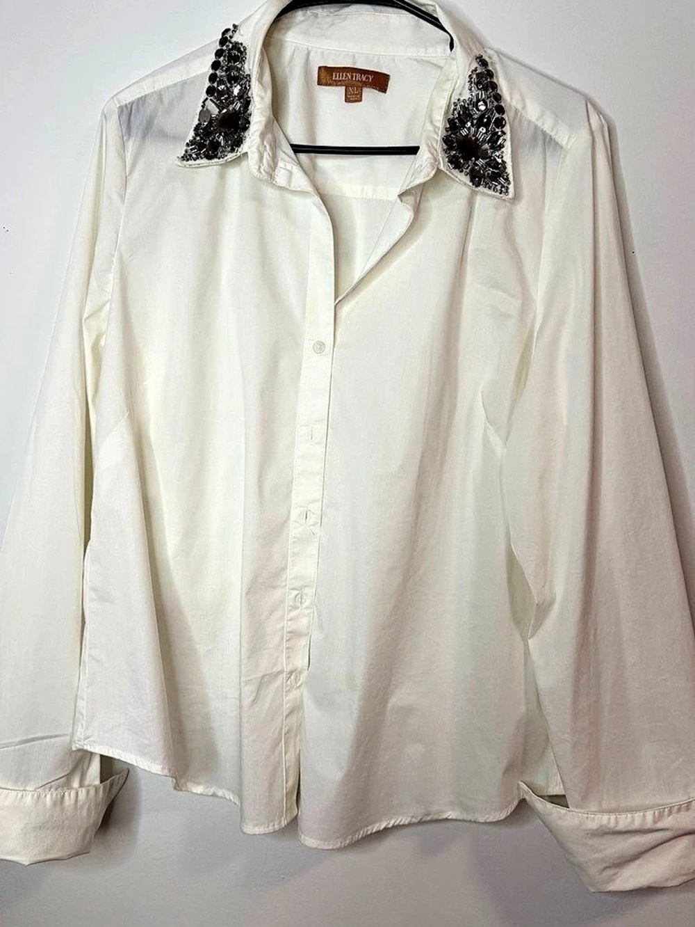 Ellen Tracy Embellished Collar Button Down in White XL